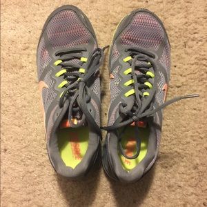 Women’s Nike shoes